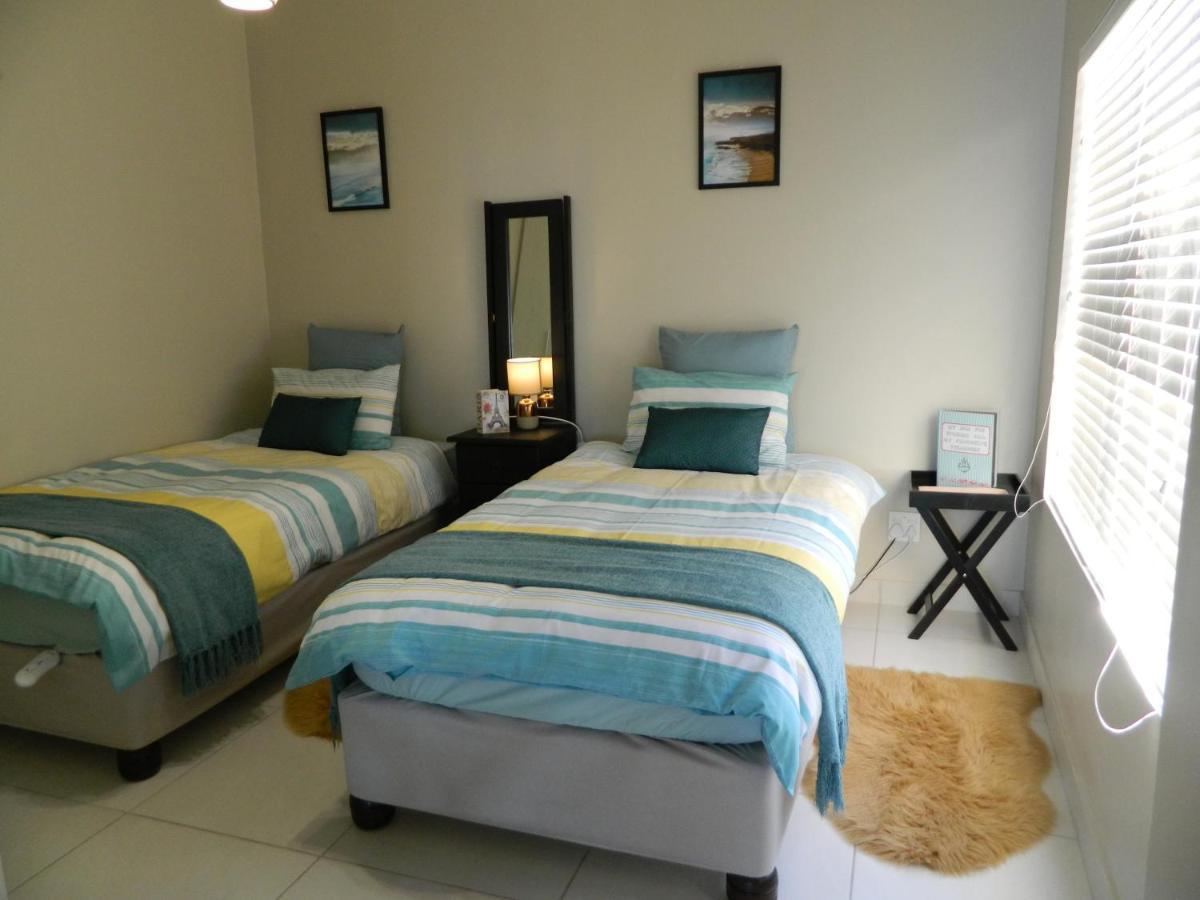 Jojo'S Bnb Mossel Bay Exterior foto